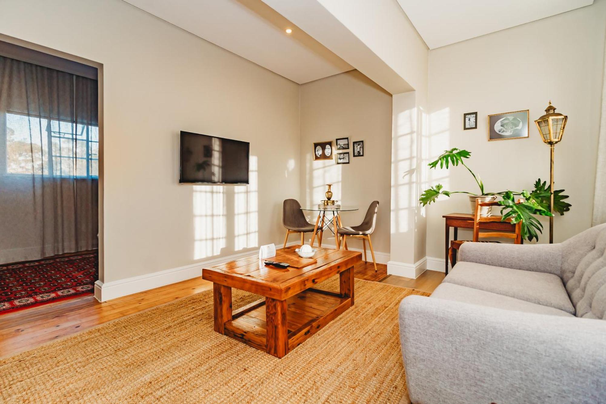 The Hawthorn Boutique Hotel George Buitenkant foto