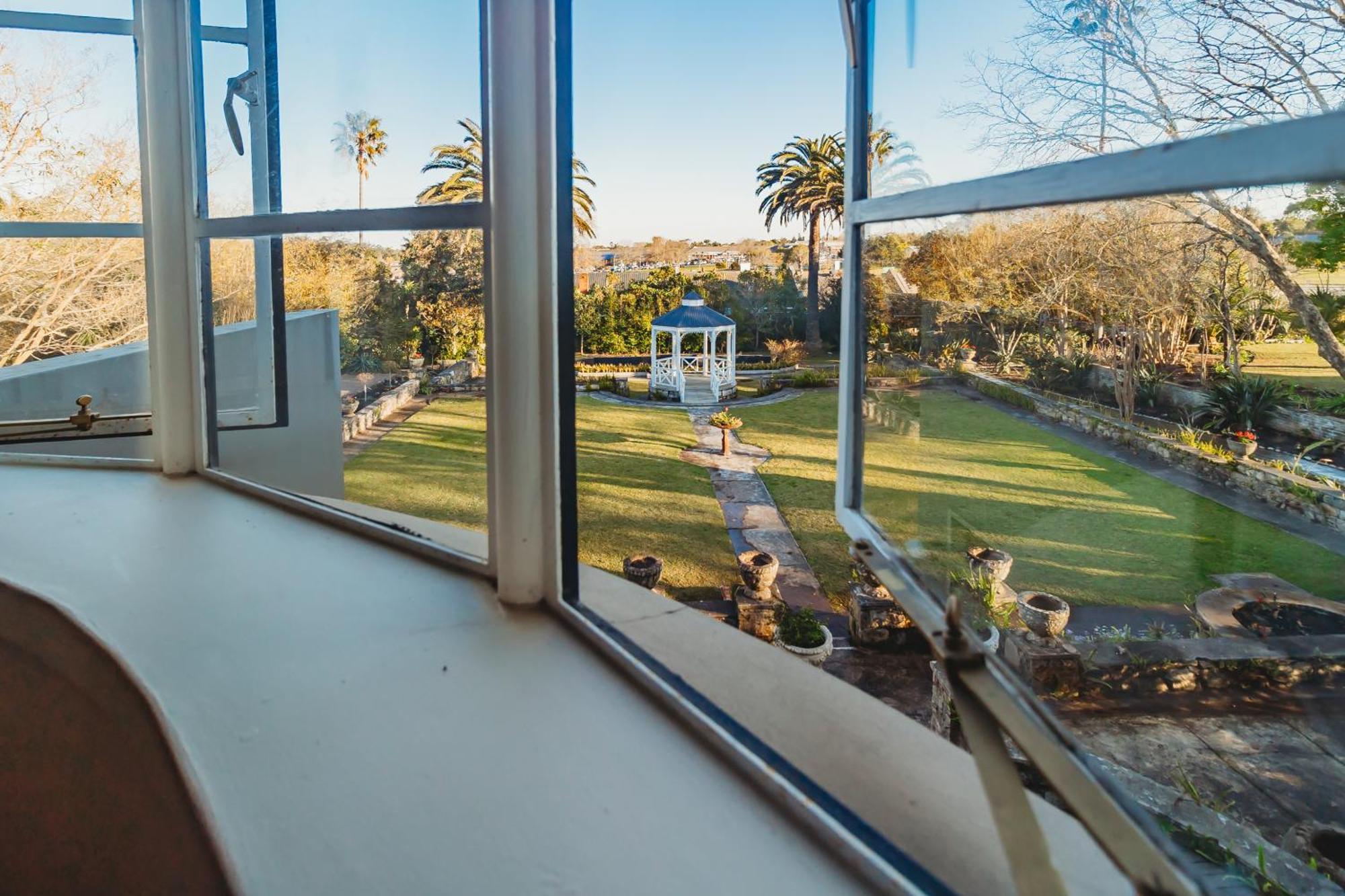 The Hawthorn Boutique Hotel George Buitenkant foto