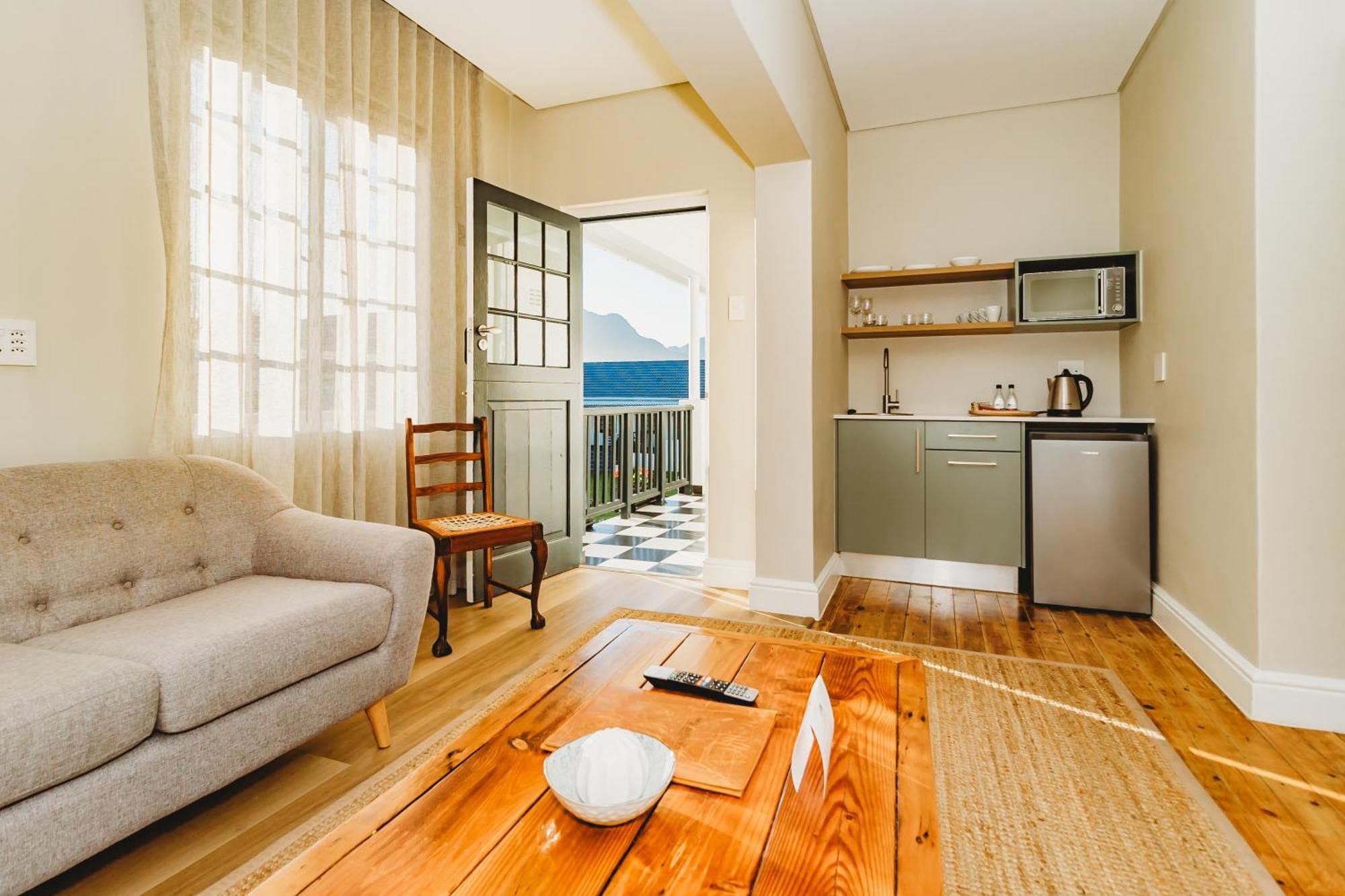 The Hawthorn Boutique Hotel George Buitenkant foto